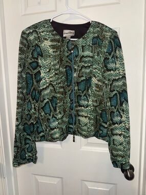Joesph Ribkoff Green Snake-Print Lightweight Jacket